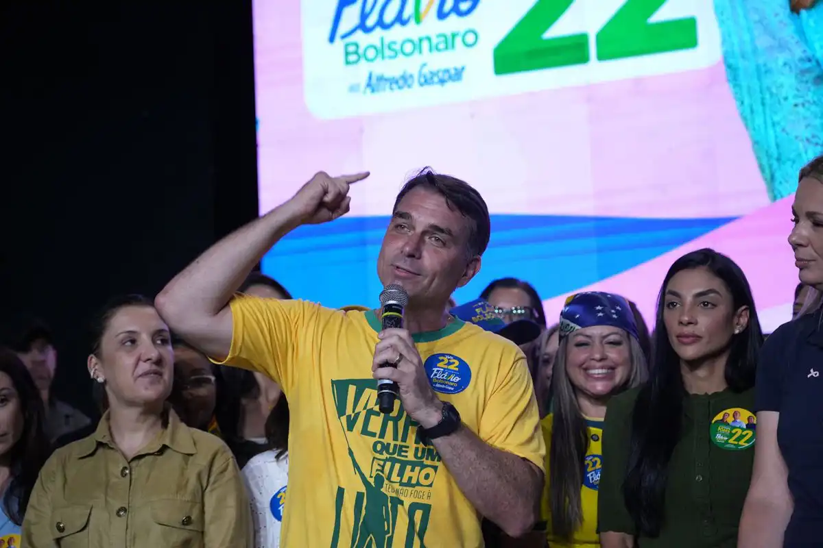 El TSE ordena a Bolsonaro retirar de sus redes un vídeo que vincula el consumo de drogas con una marcha pro Lula