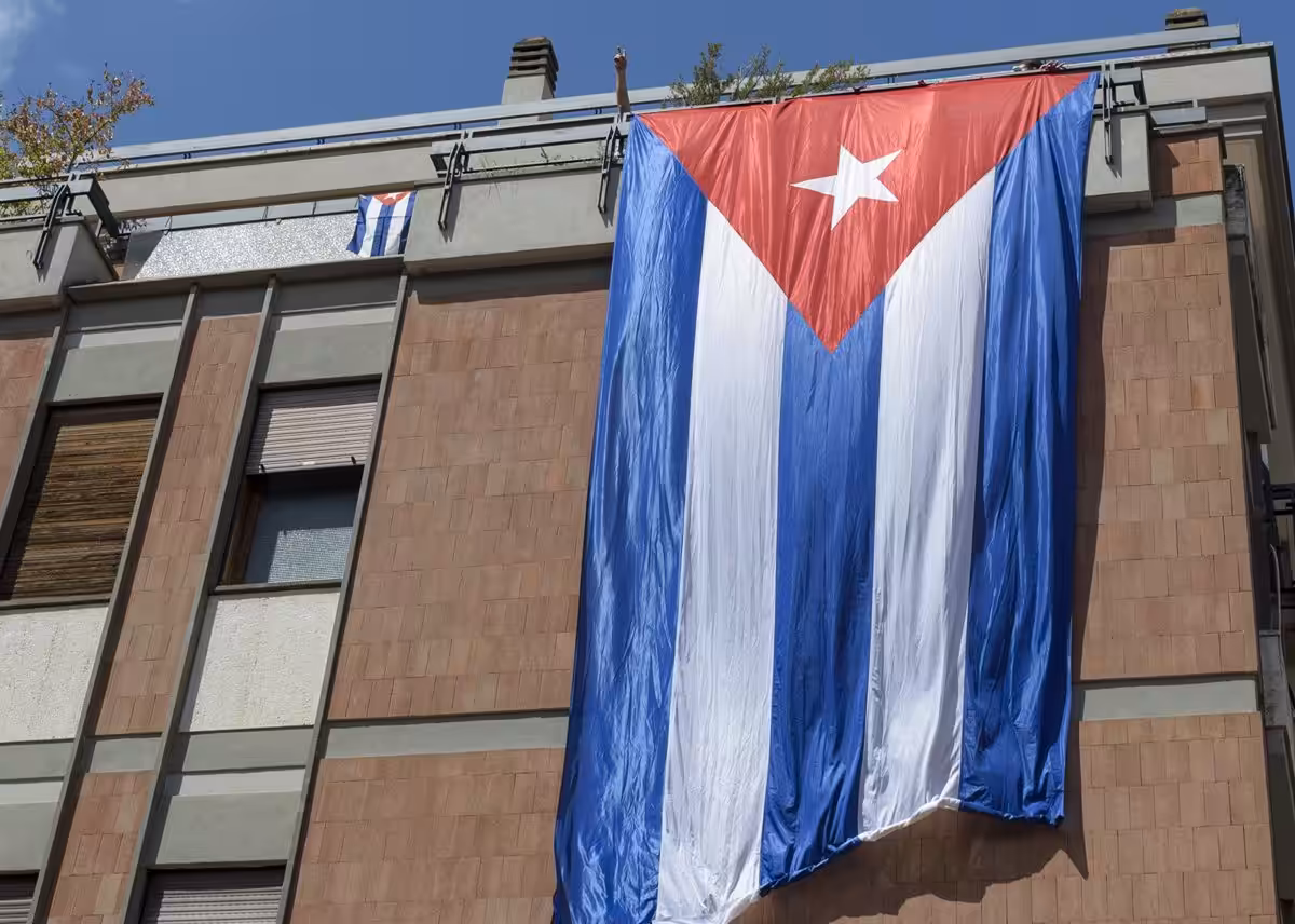 Al menos cinco detenidos tras un ataque contra la sede del PCC durante una protesta en Morón, Cuba