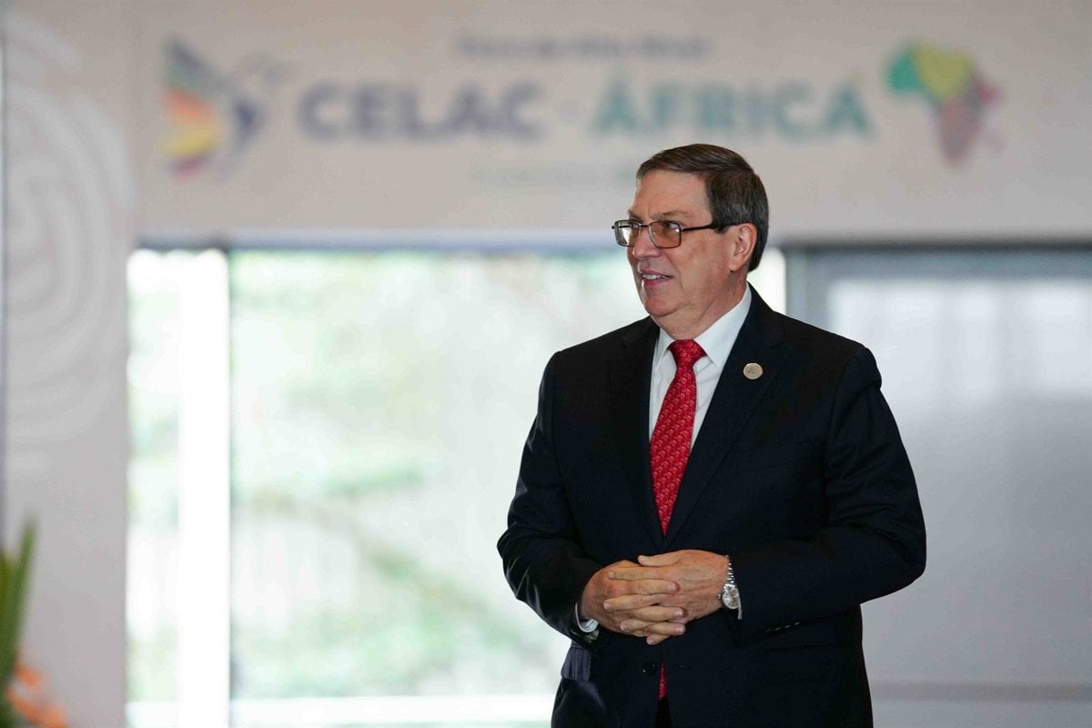 Cuba se abre a valorar la ayuda humanitaria de EEUU, pero insta a Washington a abstenerse de “maniobras políticas”