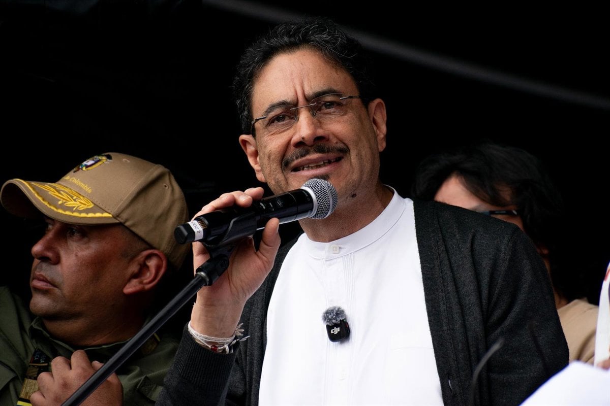 Suspenden de manera provisional a la embajadora de Colombia en Haití por hacer campaña a favor de Iván Cepeda