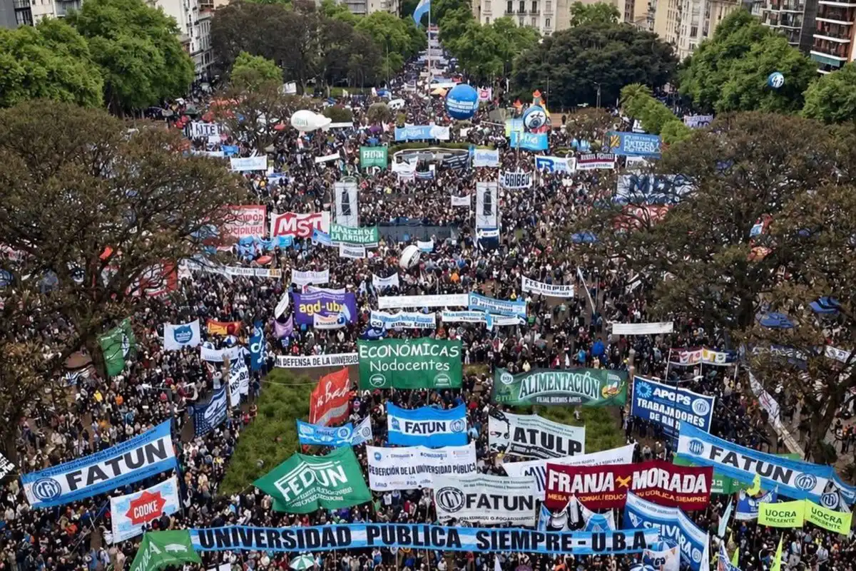 Más de una treintena de personas detenidas en protestas universitarias en Buenos Aires
