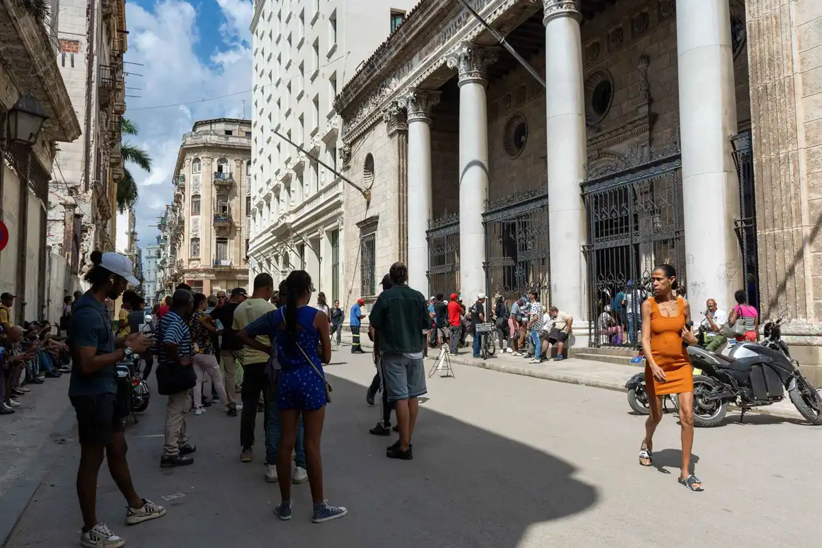 EEUU sanciona al Banco Internacional de Comercio de Cuba al que acusa de operar con una entidad bancaria iraní