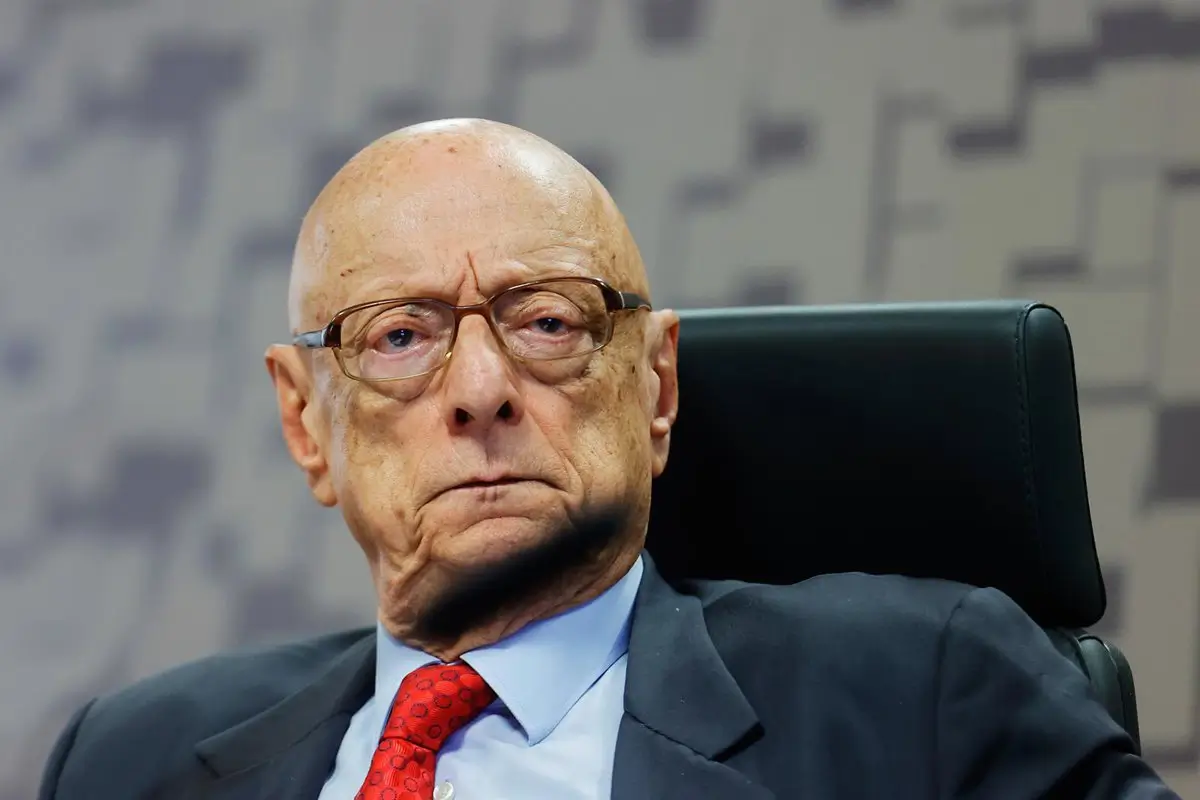 El autor del proyecto para reducir la condena de Bolsonaro admite que sin cambios no será aprobado en el Senado