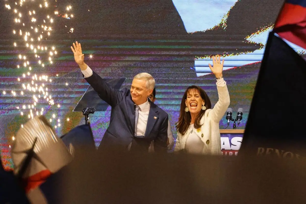 Machado felicita a Kast por su victoria en Chile y cuenta con él para la "transición ordenada" en Venezuela