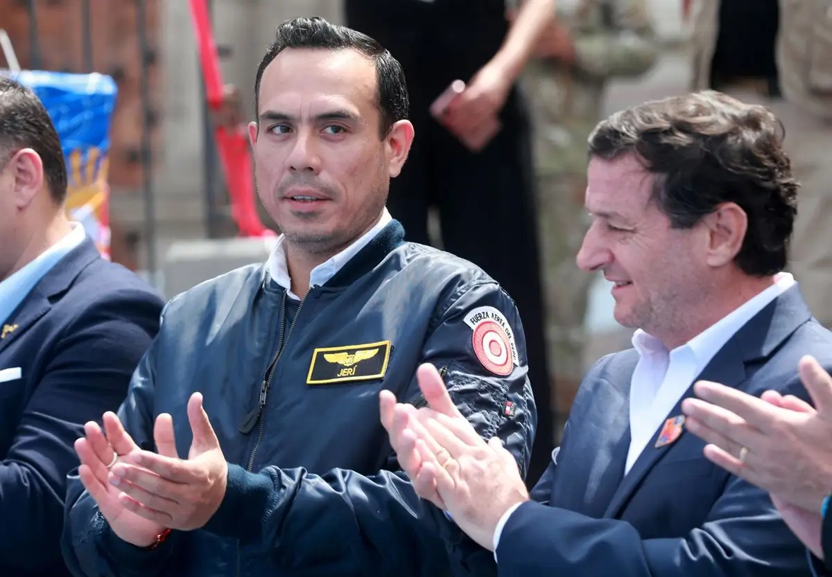 La derecha peruana se pelea por la gestión del presidente Jerí en vísperas del debate sobre su moción de censura