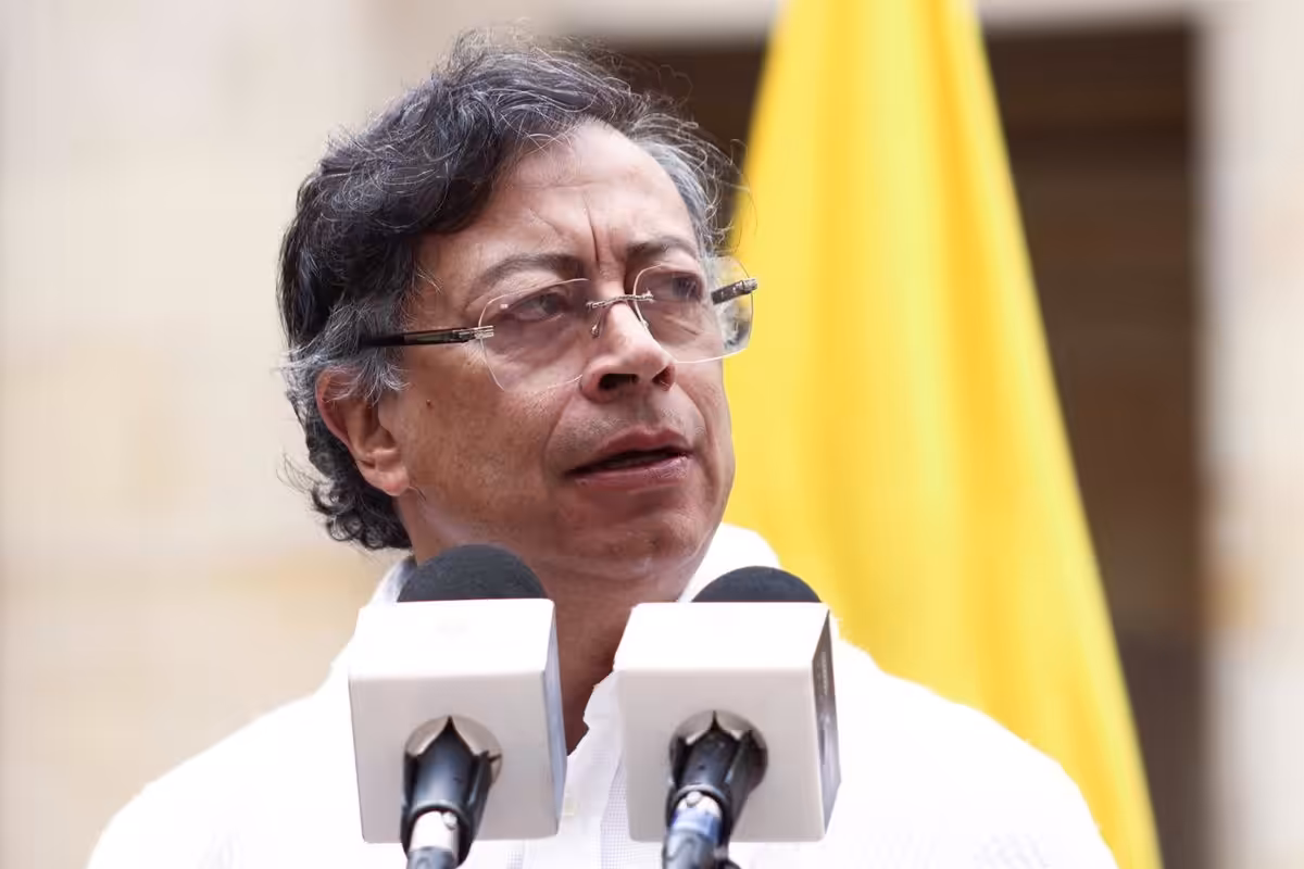 Petro apela a la movilización social para defender la reforma agraria en Colombia