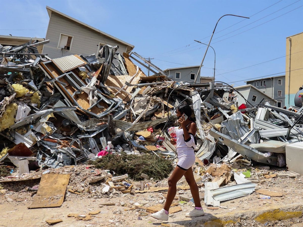 Venezuela supera las 4.900 víctimas mortales por el doble terremoto de finales de junio