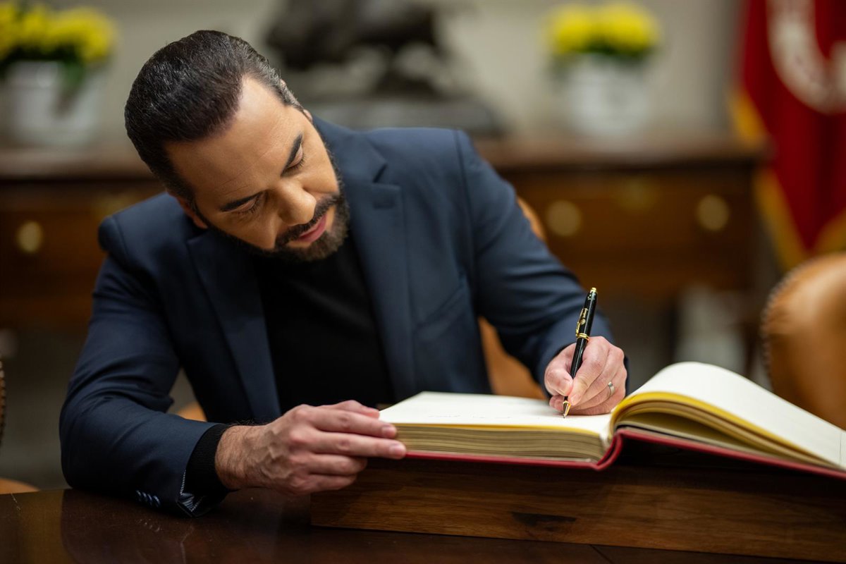 El gobierno de El Salvador propone una reforma constitucional para introducir la cadena perpetua
