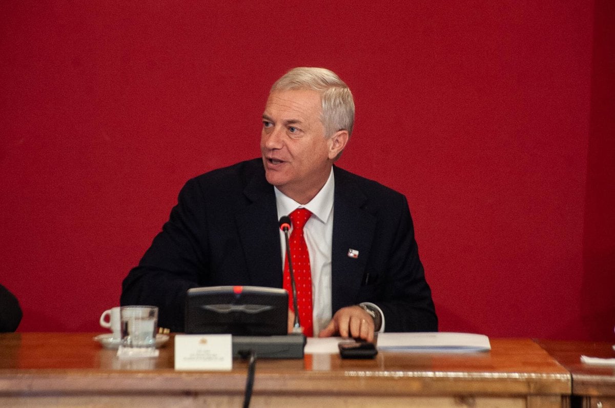 Chile avanza en la construcción de una zanja en la frontera con Perú para combatir la migración irregular