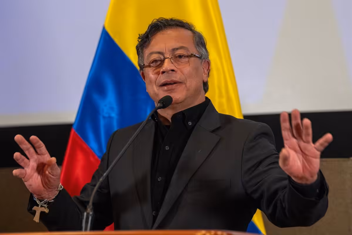 Petro afirma que su plan de paz es un “fracaso nacional” y lamenta el carácter cainita de Colombia