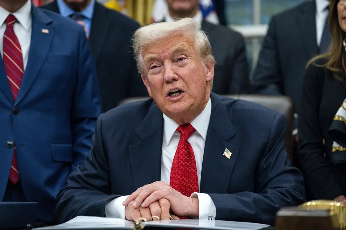 Trump afirma que “probablemente” hablará con Maduro “en algún momento”