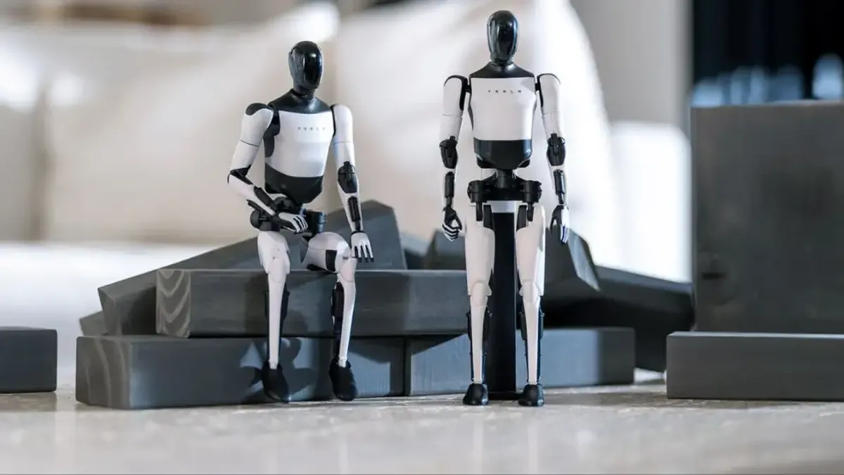 Tesla revoluciona el mercado con Optimus, su primer robot humanoide avanzado