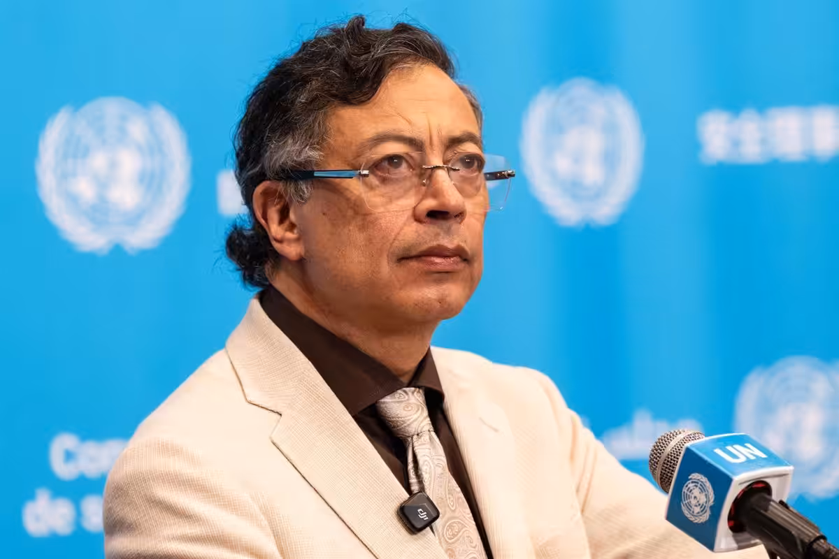 Colombia acusa a Milei de "intervenir" en las elecciones tras su respaldo a De la Espriella 14 Colombia acusa a Milei de “intervenir” en las elecciones tras su respaldo a De la Espriella