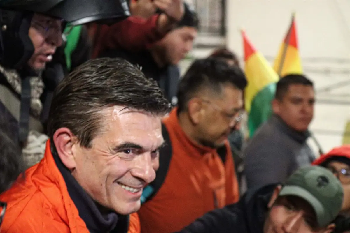 Paz insta a votar "a quien quieran" como presidente de Bolivia porque "ha terminado una etapa muy desagradable"