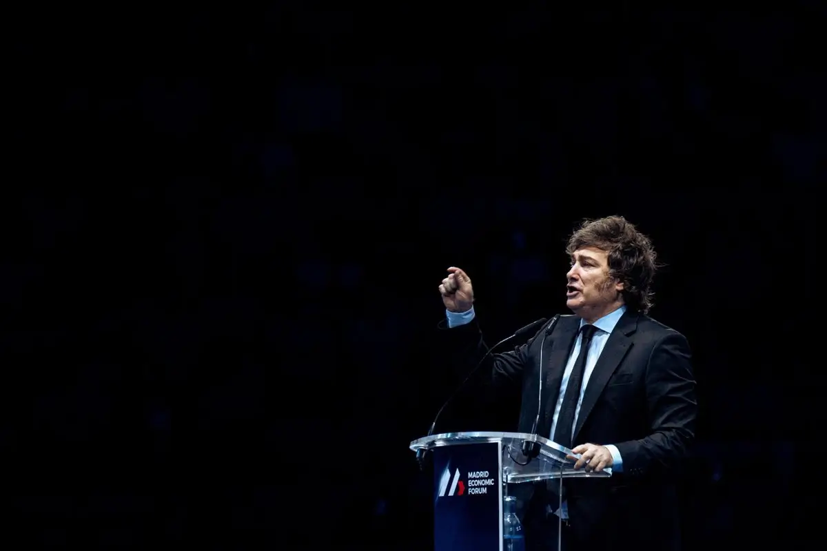 Una comisión del Parlamento de Argentina establece que Milei utilizó su cargo para promocionar criptomonedas 4 Una comisión del Parlamento de Argentina establece que Milei utilizó su cargo para promocionar criptomonedas