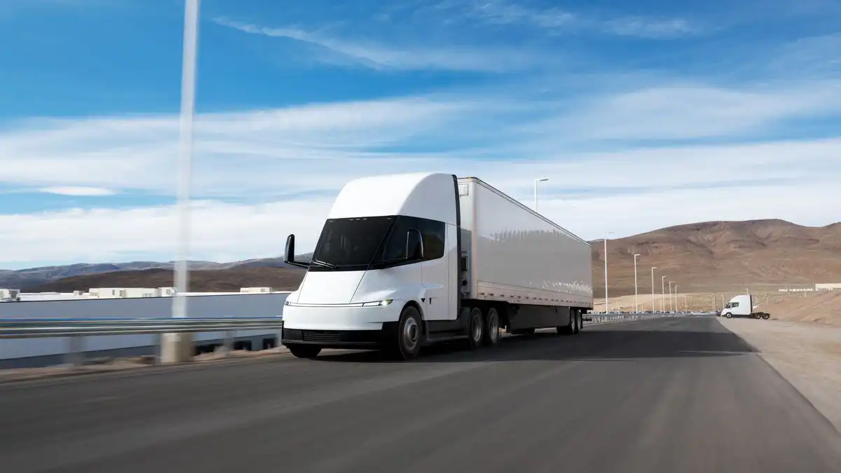 El Tesla Semi desembarca en Europa con tecnología para transporte pesado 11 El Tesla Semi desembarca en Europa con tecnología para transporte pesado