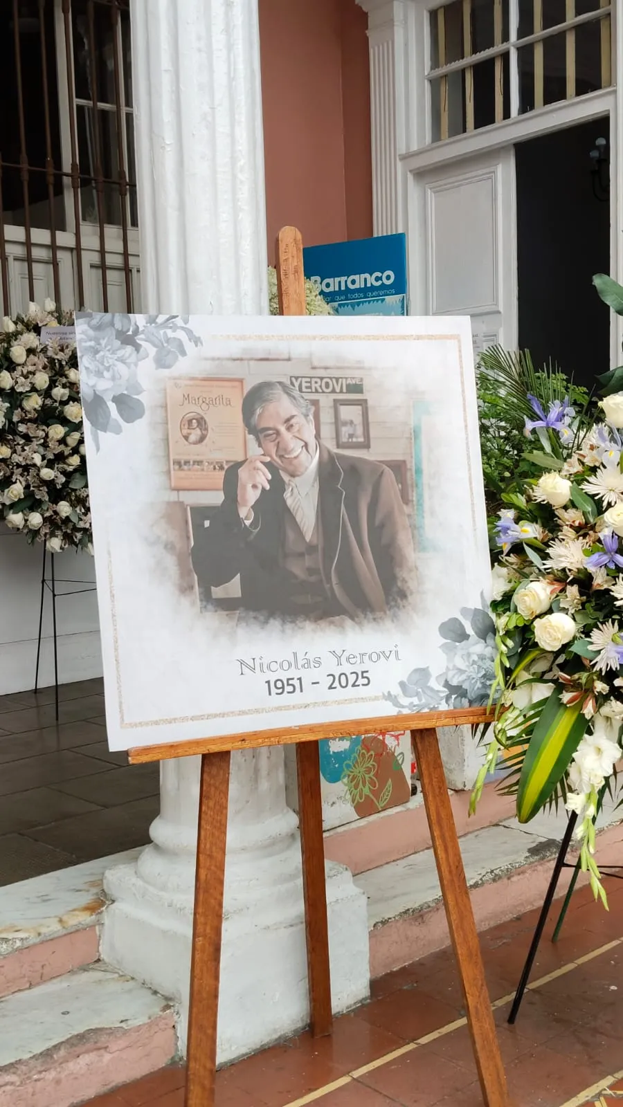 Familiares y admiradores dieron el último adiós a Nicolás Yerovi en su amado Barranco | Foto: Maria Ximena Zuzunaga Guardia/EL PERFIL