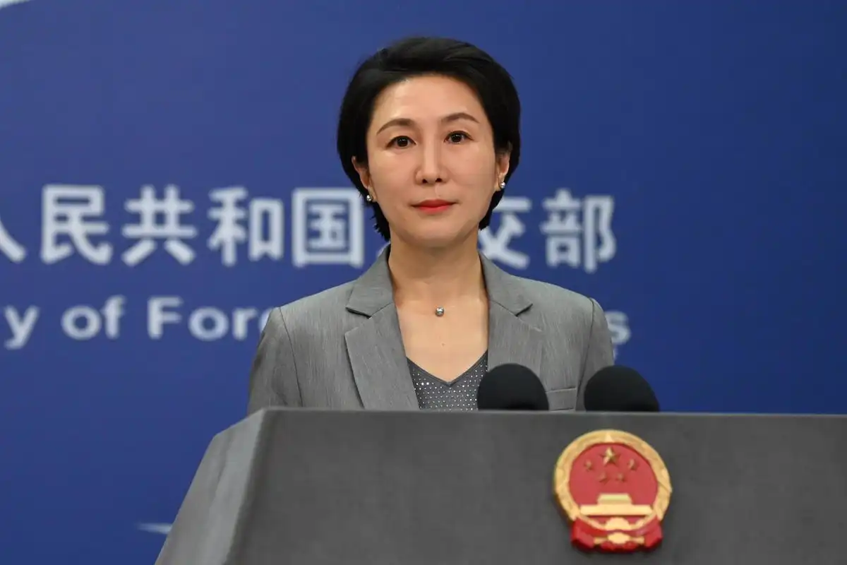 China rechaza la orden de arresto en EEUU contra Castro y critica "el abuso de medios judiciales para presionar a Cuba" 6 China rechaza la orden de arresto en EEUU contra Castro y critica “el abuso de medios judiciales para presionar a Cuba”