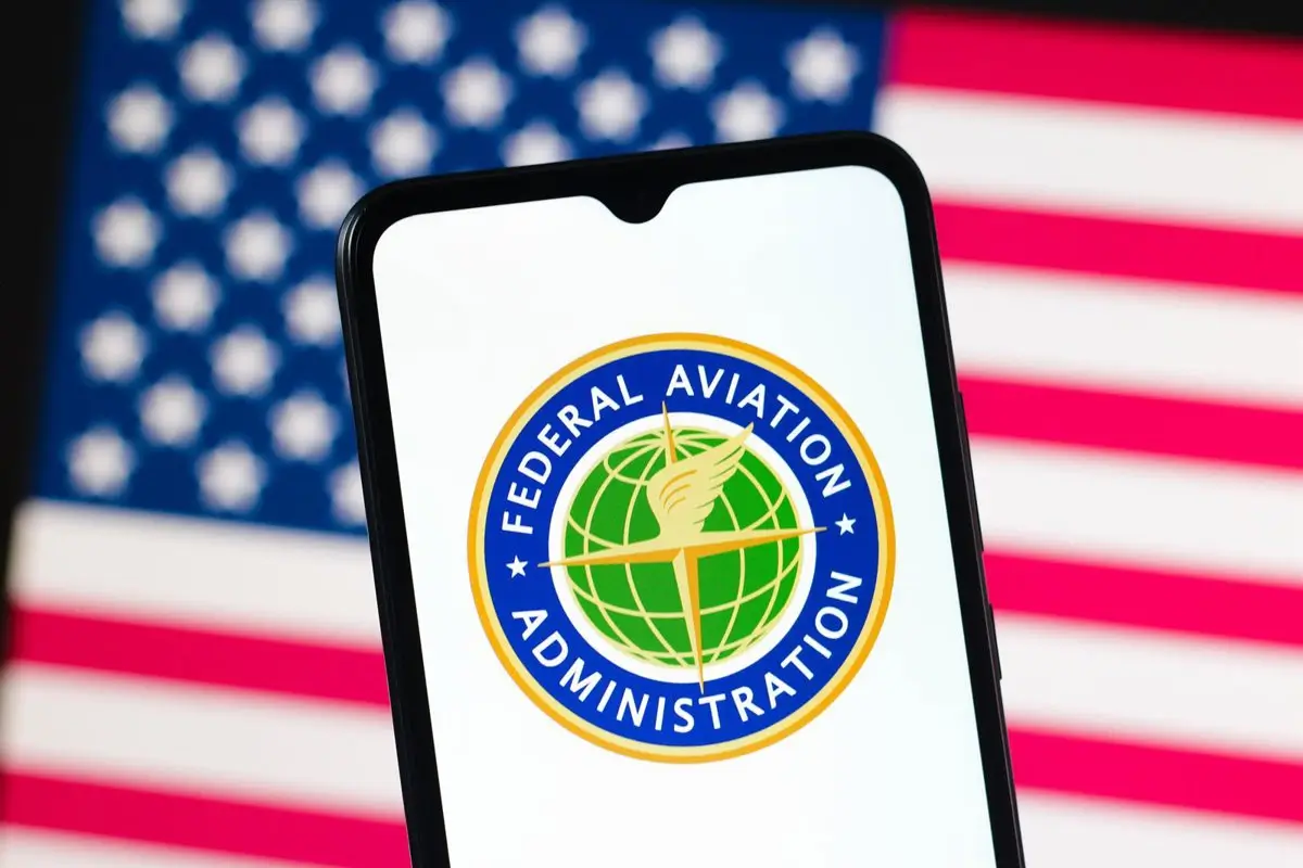 EEUU pide a los operadores de vuelos comerciales “extremar la precaución” en Venezuela por seguridad