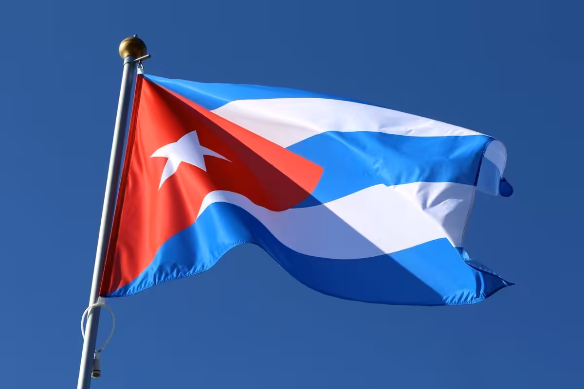 Miles de personas salen a la calle en La Habana para protestar contra la imputación en EEUU de Raúl Castro