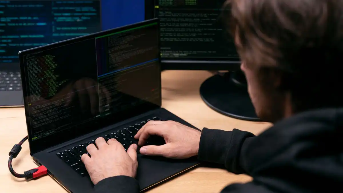 La inteligencia artificial revela vulnerabilidad crítica en la mayoría de páginas web