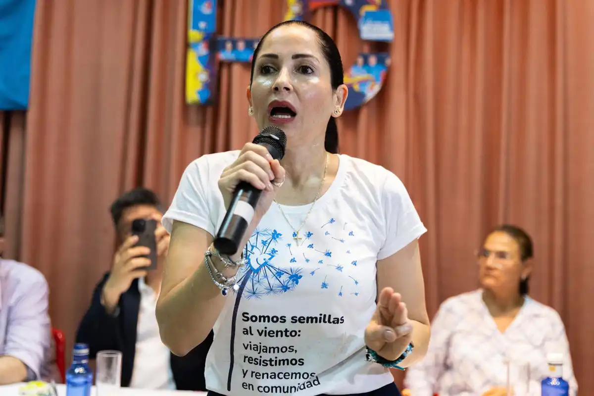El Gobierno vincula los últimos motines en cárceles ecuatorianas con el arresto de Luisa González