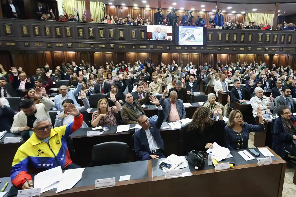 El Parlamento venezolano conforma el comité encargado de proponer a los nuevos magistrados del Supremo 6 El Parlamento venezolano conforma el comité encargado de proponer a los nuevos magistrados del Supremo