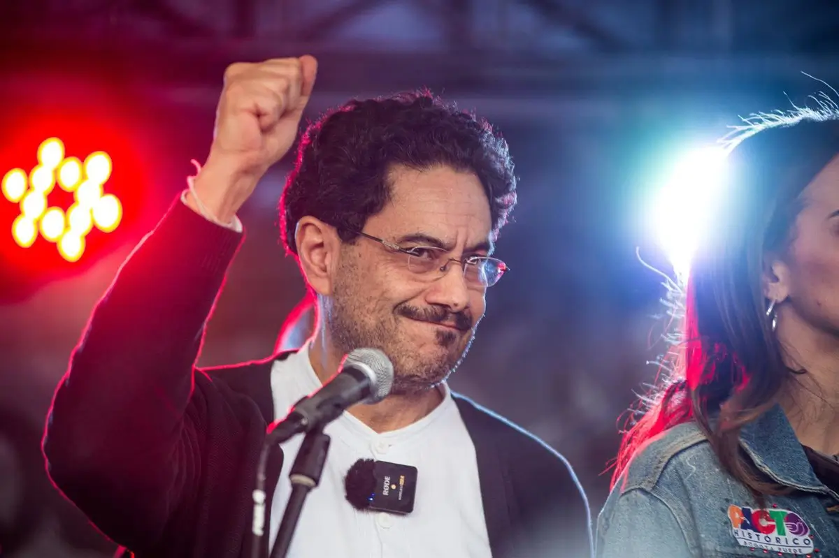 IvĂĄn Cepeda denuncia ante la CIDH la "persecuciĂłn polĂtica" de Uribe para influir en las elecciones 2 IvĂĄn Cepeda denuncia ante la CIDH la “persecuciĂłn polĂtica” de Uribe para influir en las elecciones