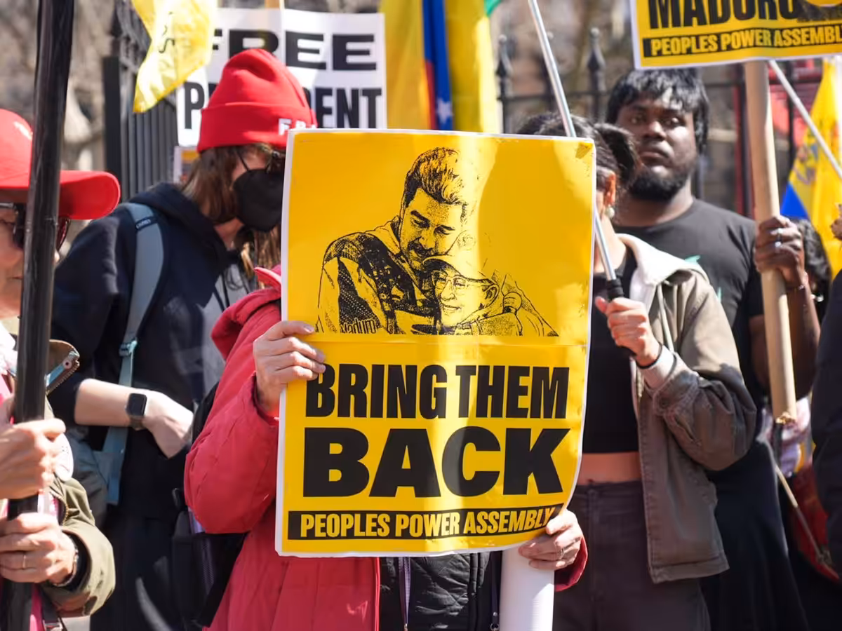 EEUU autoriza al Gobierno de Venezuela a pagar la defensa de Maduro y Flores