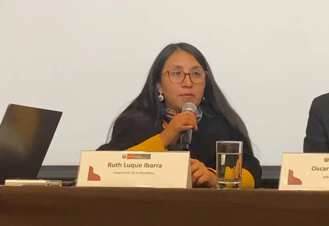 Ruth Luque advierte que fuentes hídricas que desembocan en río Rímac contienen altos niveles de metales pesados