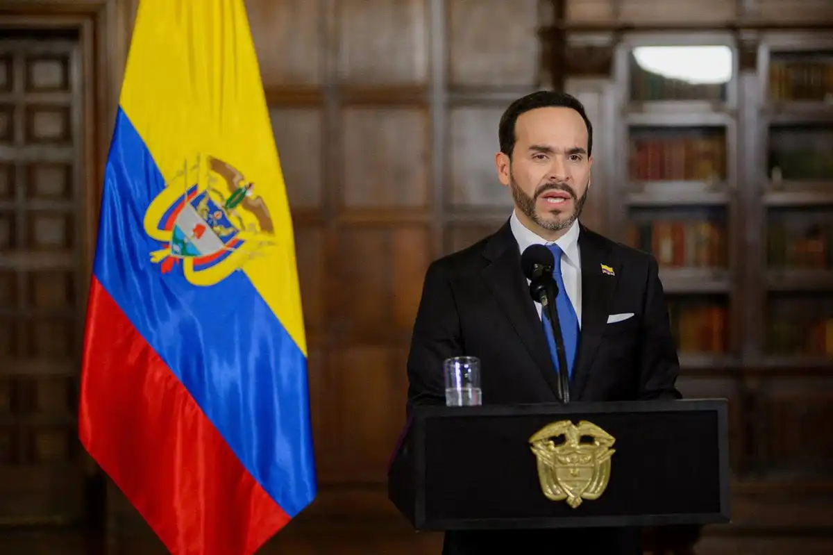 De la Espriella firma cerca de 30 extradiciones durante sus 16 primeros días en el Gobierno de Colombia
