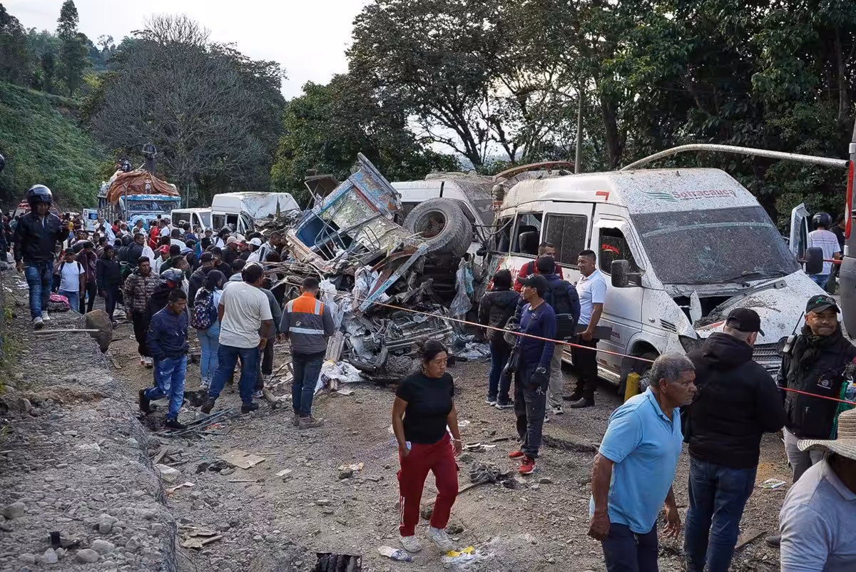 Aumentan a 19 los muertos en el atentado del Cauca (Colombia)