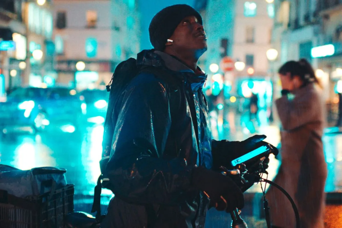 “L’histoire de Souleymane”: Una exploración desgarradora de la vida de los inmigrantes en Francia