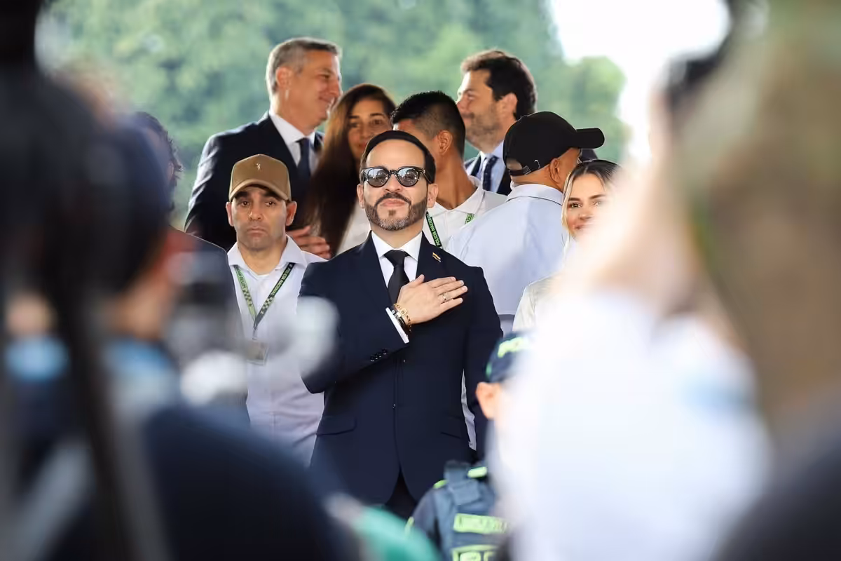 De la Espriella anuncia que su toma de posesión tendrá lugar en Cali 6 De la Espriella anuncia que su toma de posesión tendrá lugar en Cali