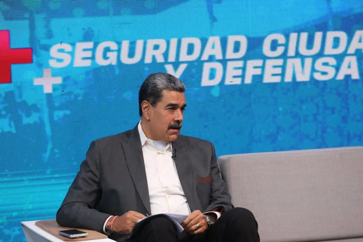 Maduro critica la “diplomacia de cañones” de EEUU y avisa: “No le bajamos la mirada a nadie”