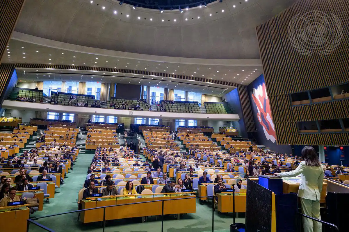 El embajador de EEUU y el ministro de Exteriores cubano se enzarzan a gritos en plena Asamblea General de la ONU 7 El embajador de EEUU y el ministro de Exteriores cubano se enzarzan a gritos en plena Asamblea General de la ONU