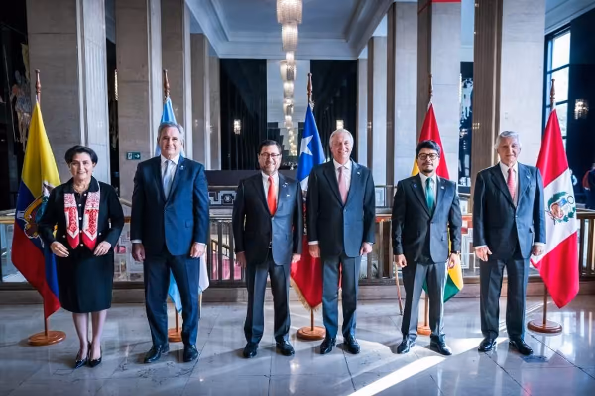 Chile, Argentina, Bolivia, Ecuador y Perú acuerdan elaborar un plan acción conjunto contra el crimen organizado 12 Chile, Argentina, Bolivia, Ecuador y Perú acuerdan elaborar un plan acción conjunto contra el crimen organizado