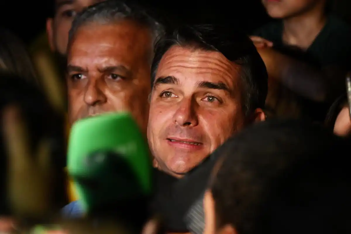 Bolsonaro rectifica y se hace llamar ahora “líder” de Brasil en lugar de “presidente electo”