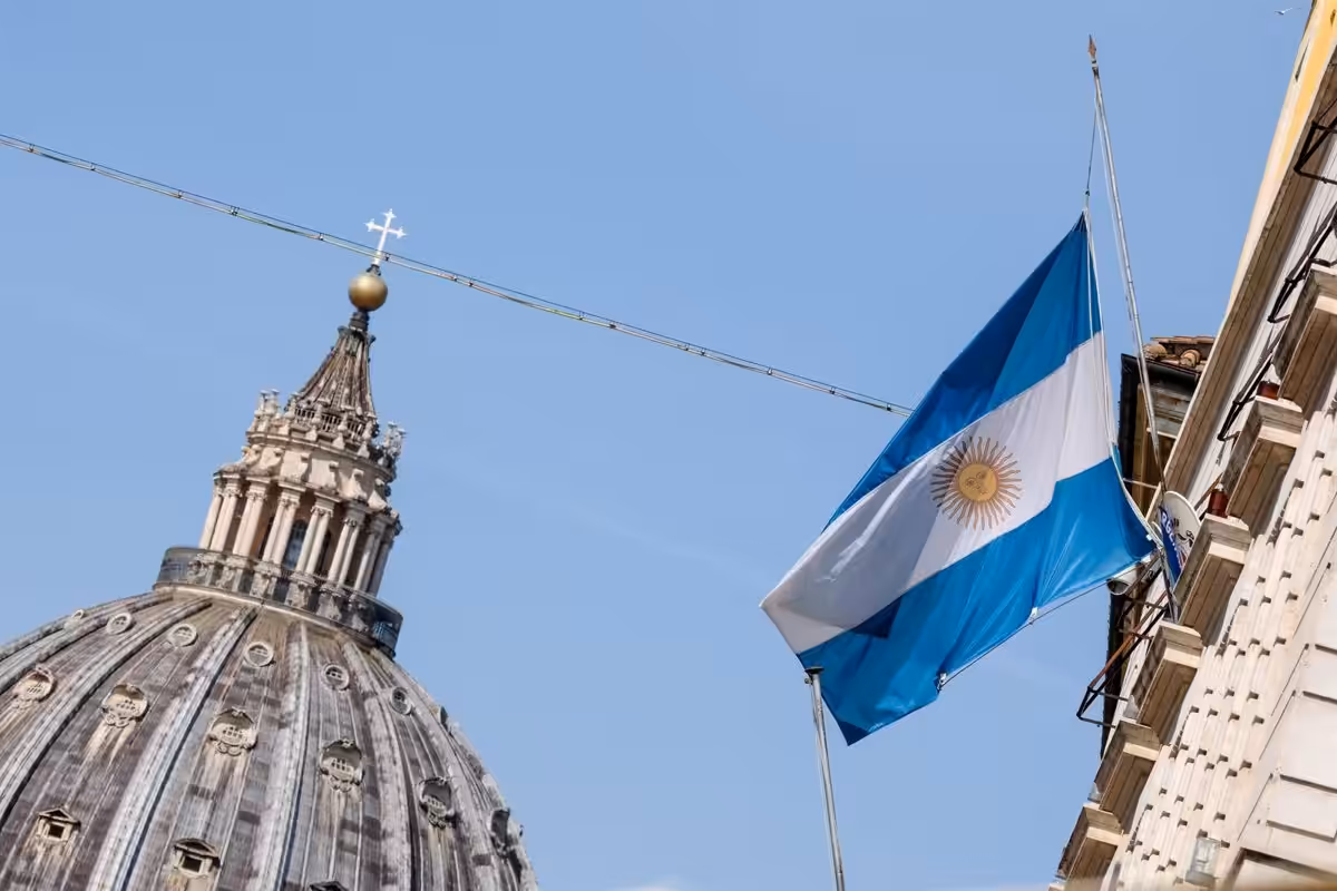 Detenido un alto funcionario argentino cercano a Milei por presunto blanqueo de capitales y narcotráfico