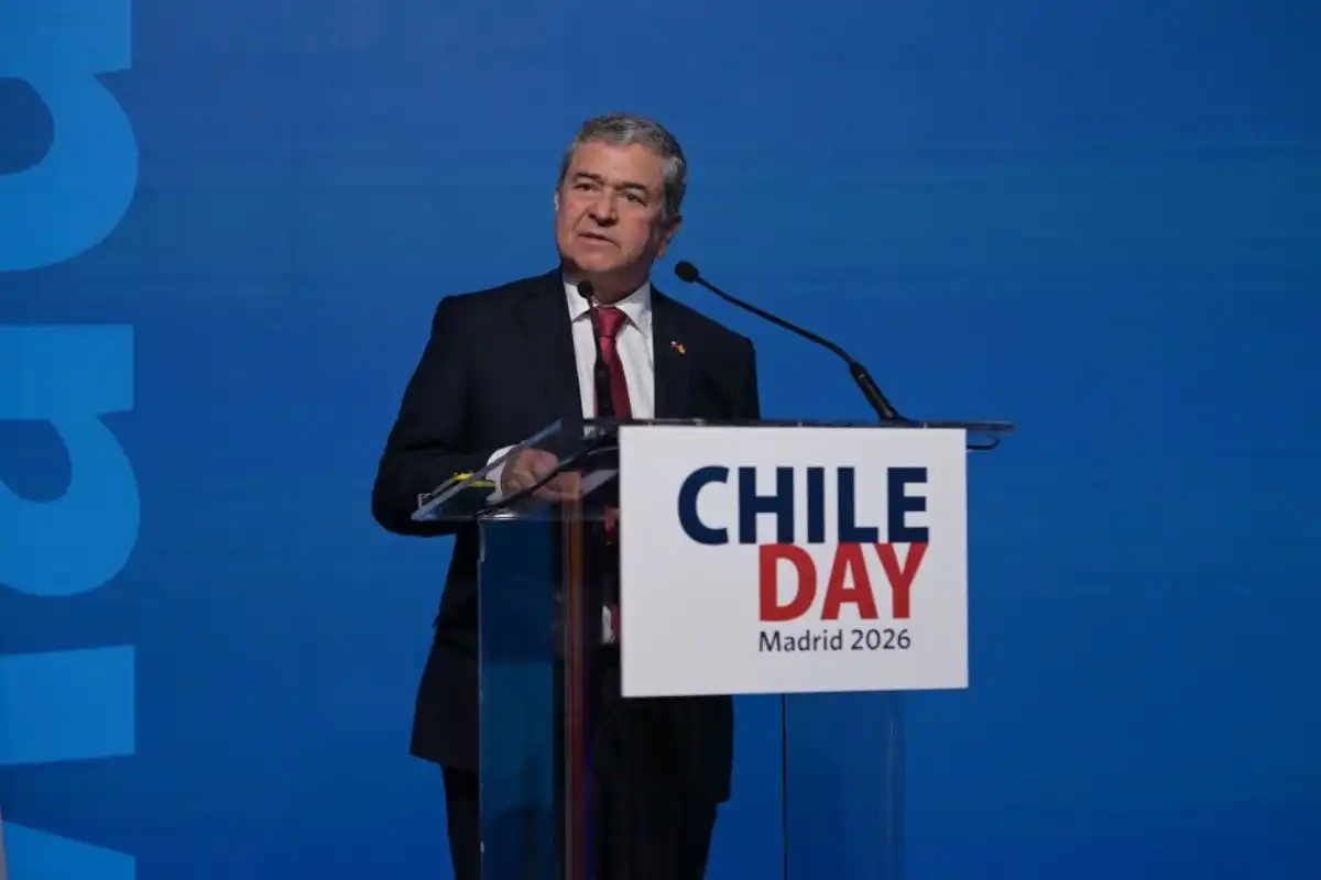 El embajador de Chile en España minimiza las diferencias entre Sánchez y Kast y apela al entendimiento mutuo