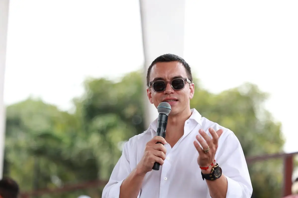 Noboa siembra la duda sobre el motivo de la visita de Petro a Manta tras su investidura: “No fue a nada bueno”