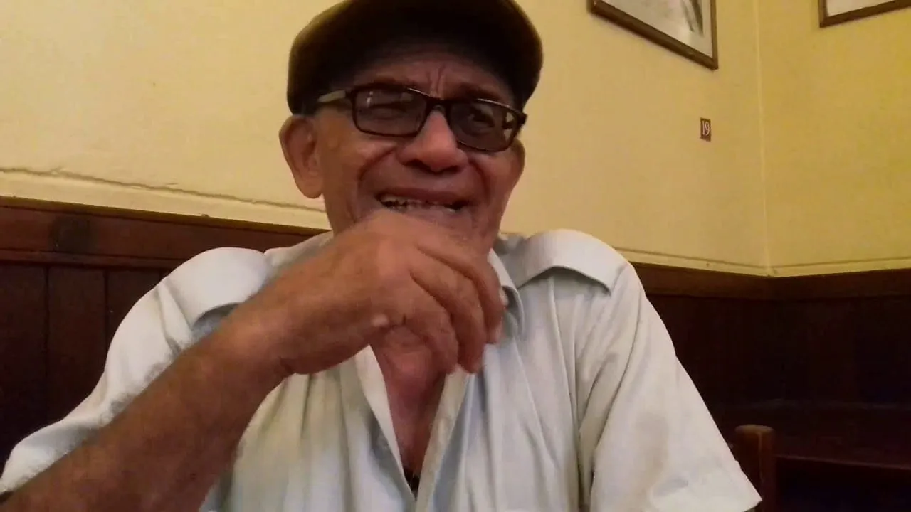 Cronwell Jara recibe el Premio Casa de la Literatura Peruana