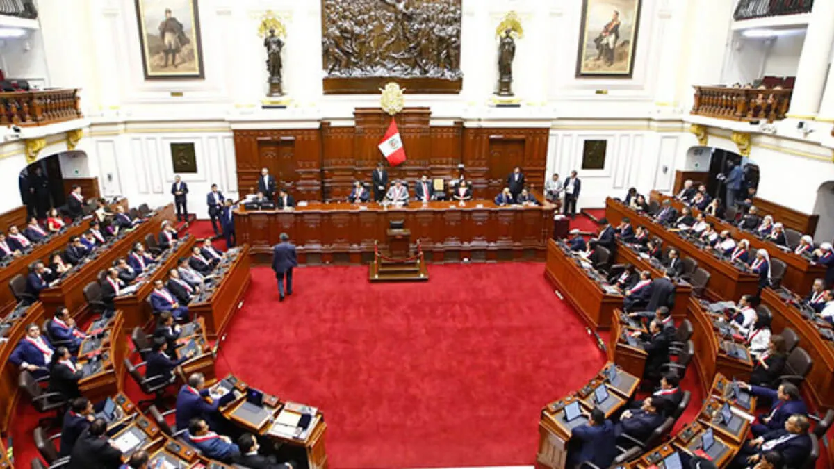 Congresistas deciden omitir orden de Poder Judicial y tratarán de elegir al caballazo a miembros del TC