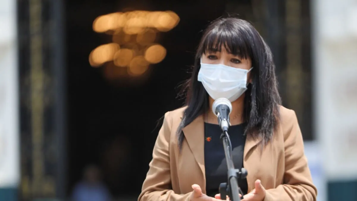 Mirtha Vásquez mostró su “mano dura” contra otorongos que pedían viajar a los Estados Unidos