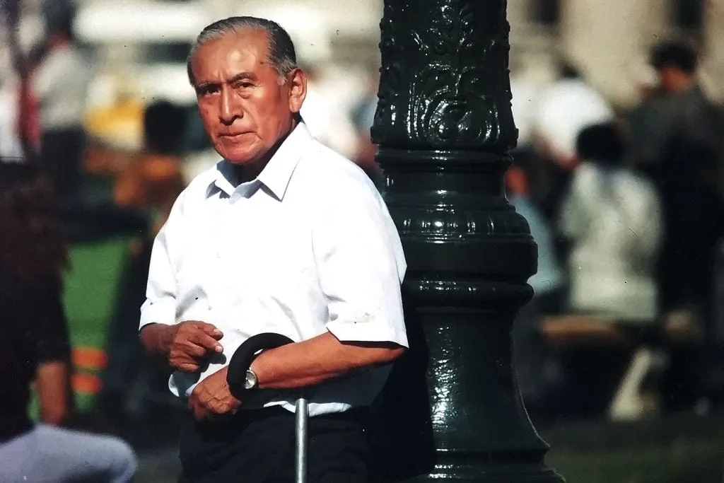 Colegio de Periodistas del Perú rendirá homenaje a César Lévano este lunes