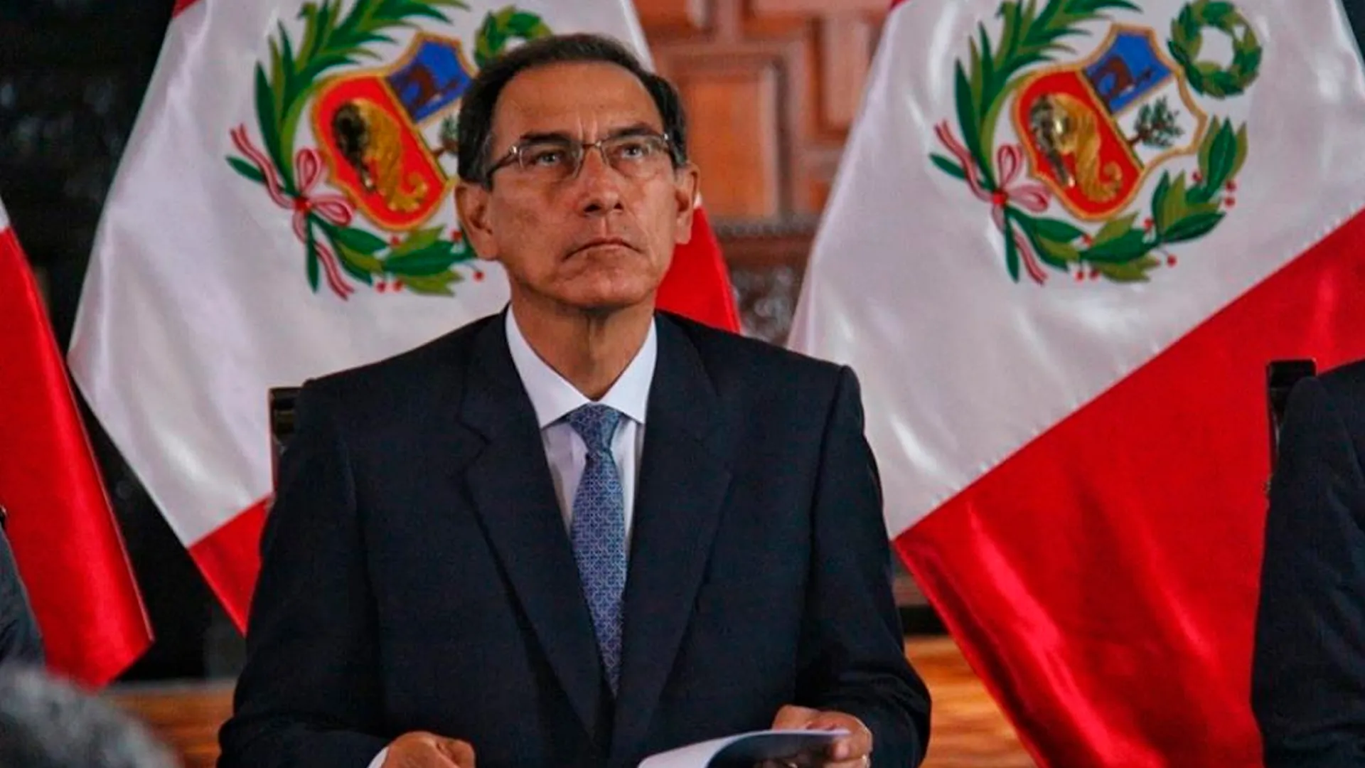 Lo que le queda a Vizcarra es hacer un equipo para evitar más muertes por falta de atención médica