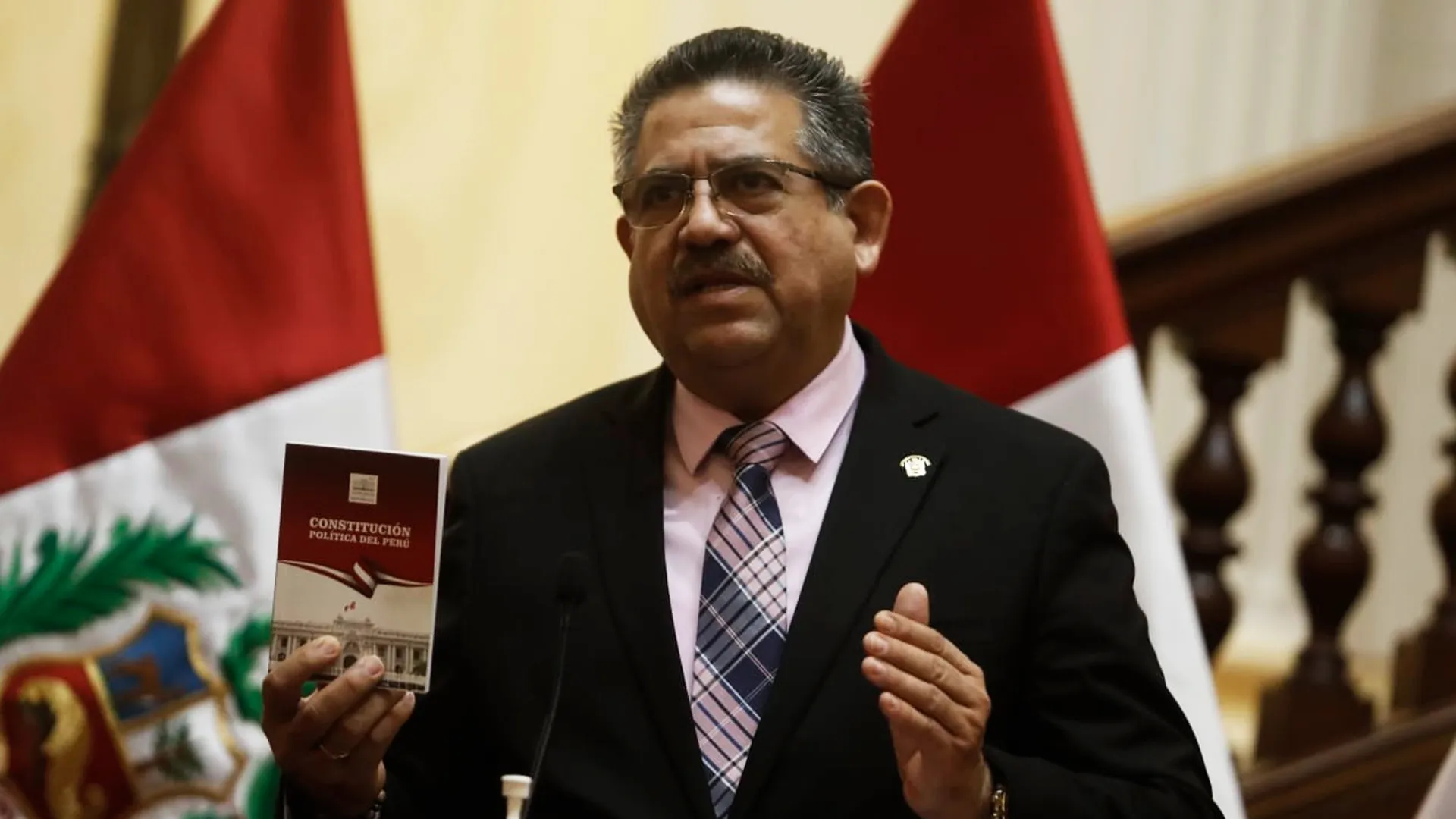 Manuel Merino buscó el respaldo de las Fuerzas Armadas para la vacancia presidencial