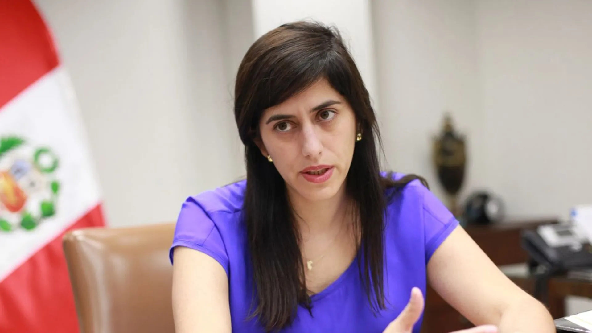 María Antonieta Alva, tú no eres de la Generación del Bicentenario