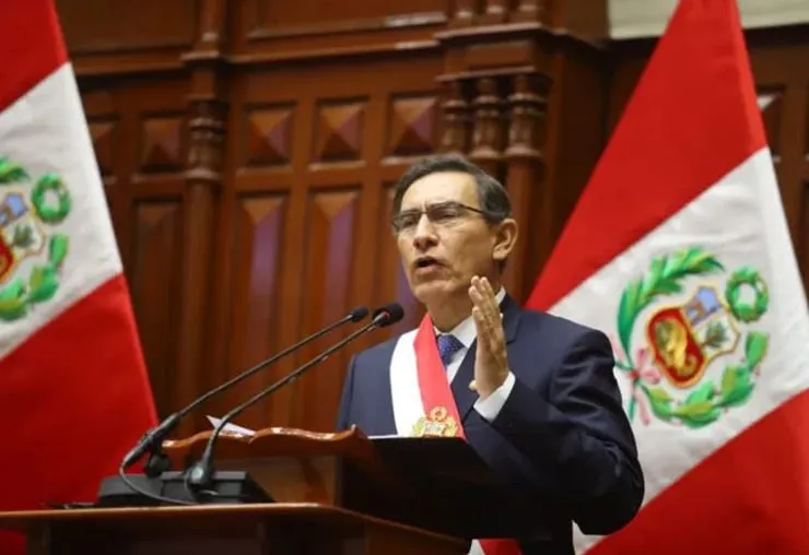 Vizcarra da duro golpe al fujiaprismo