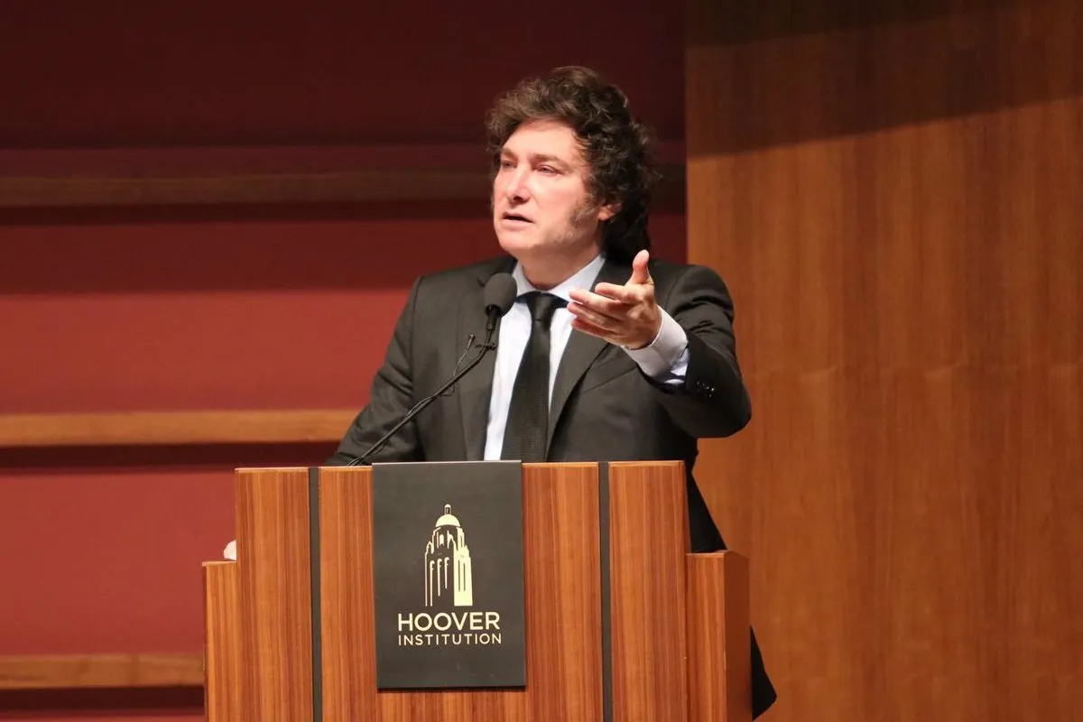 Milei llama “kirchnerista” a Sánchez y afirma que no tiene “buenos modales”